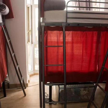 Chillinn' Hostel